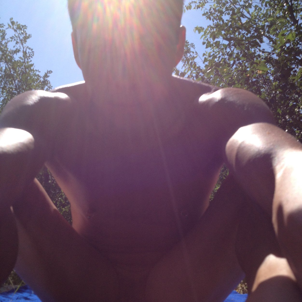 LatinAleksandr's profile picture. 'Moi' A latino in the middle of the prairies, enjoying life and the eye candy crossing my path.