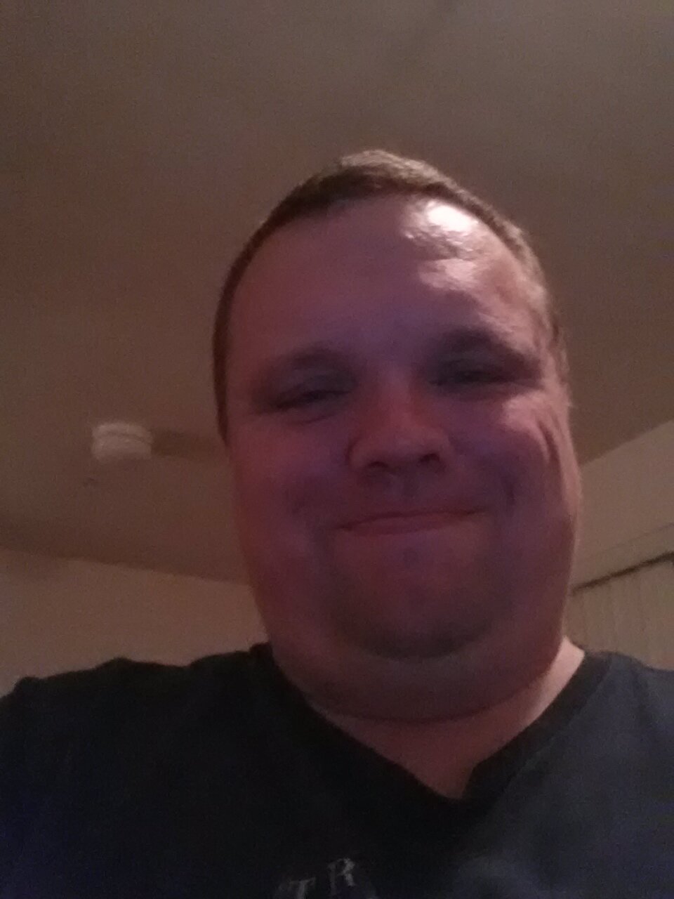 hi my name is Charlie I am 49 year old single white male live in Bellingham wa if peaple would like too donate money to me it is https://t.co/KjYA2DrMhE