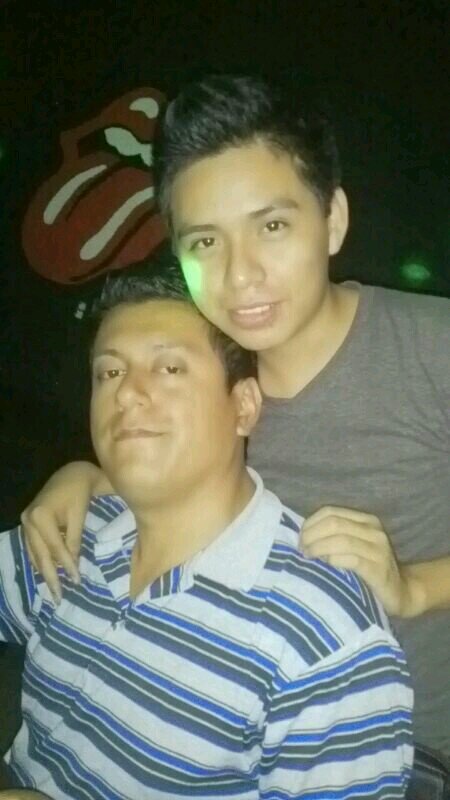 ALBERTOREYES87 Profile Picture
