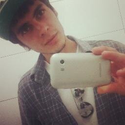 Bobo,Inteligente,Legaal,ciumento, trabalhador