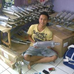 menjual berbagai macam kenalpot
hubungi 081218669822
pin : 29ddc21d