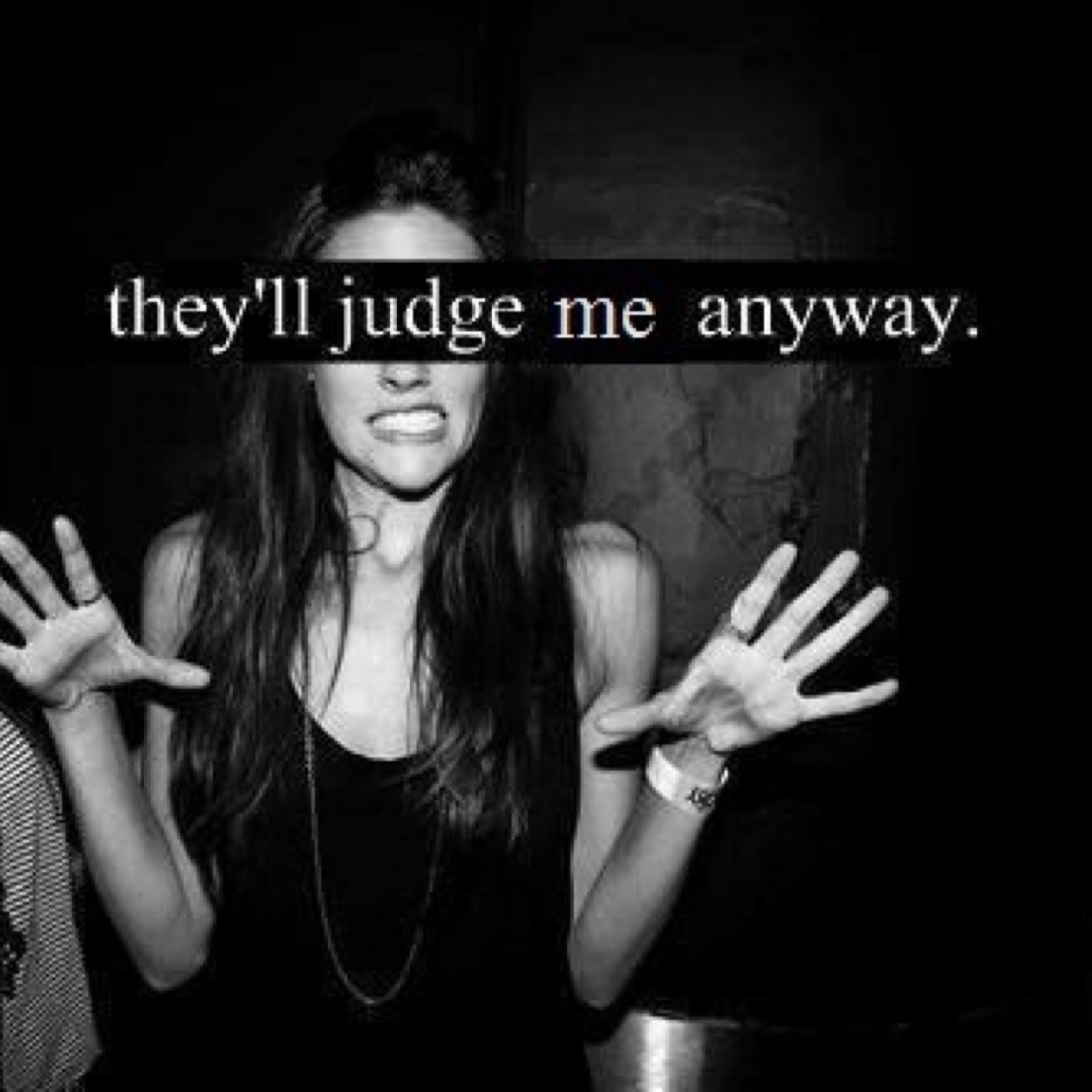 Saywhateverr_'s profile picture. I'll say whatever the fuck I want;)