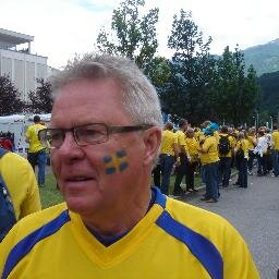 Styrelseordförande, konsult, författare och föredragshållare. Intresserad av fotboll, musik och spelar golf (hellre än bra)