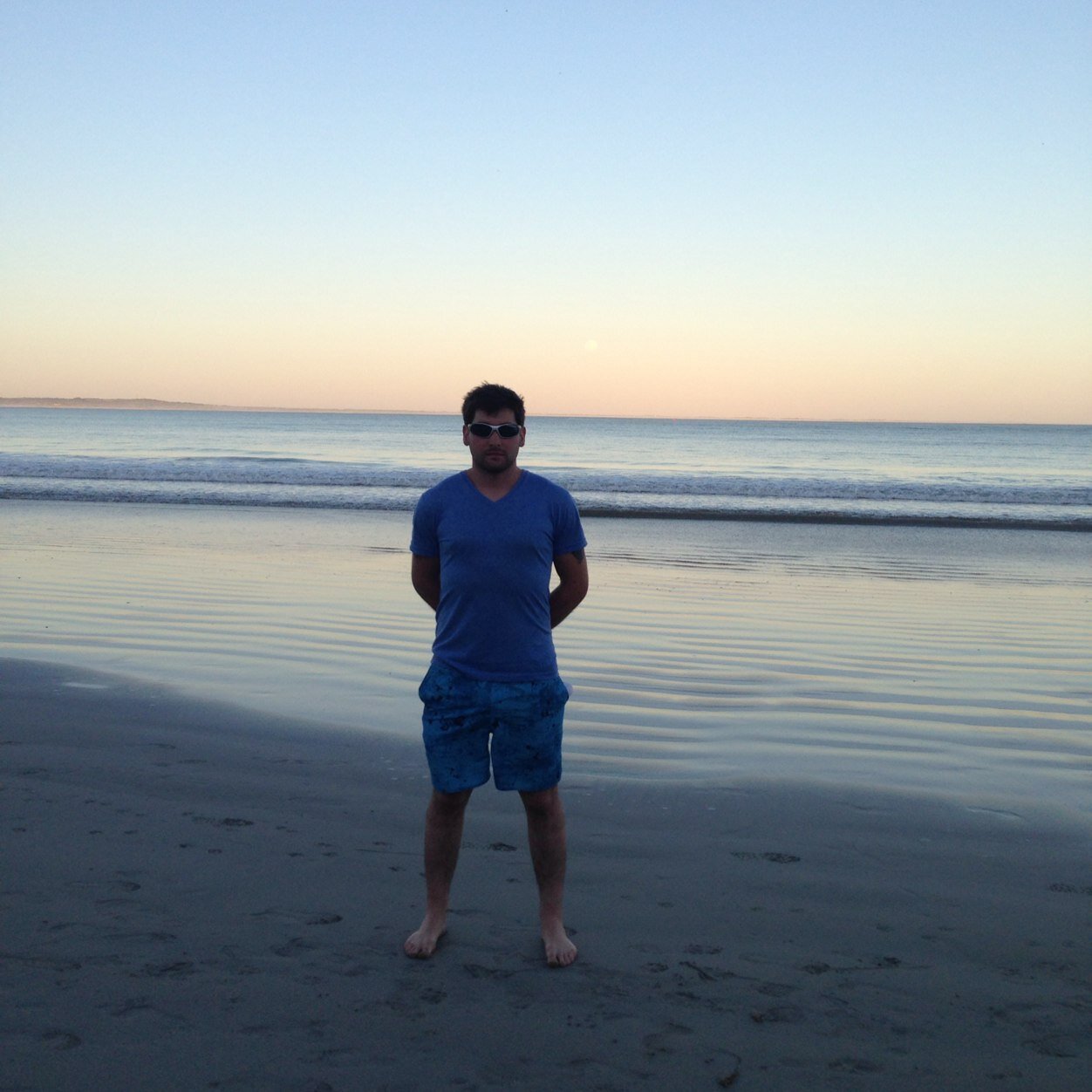 colinfarrell8's profile picture. 