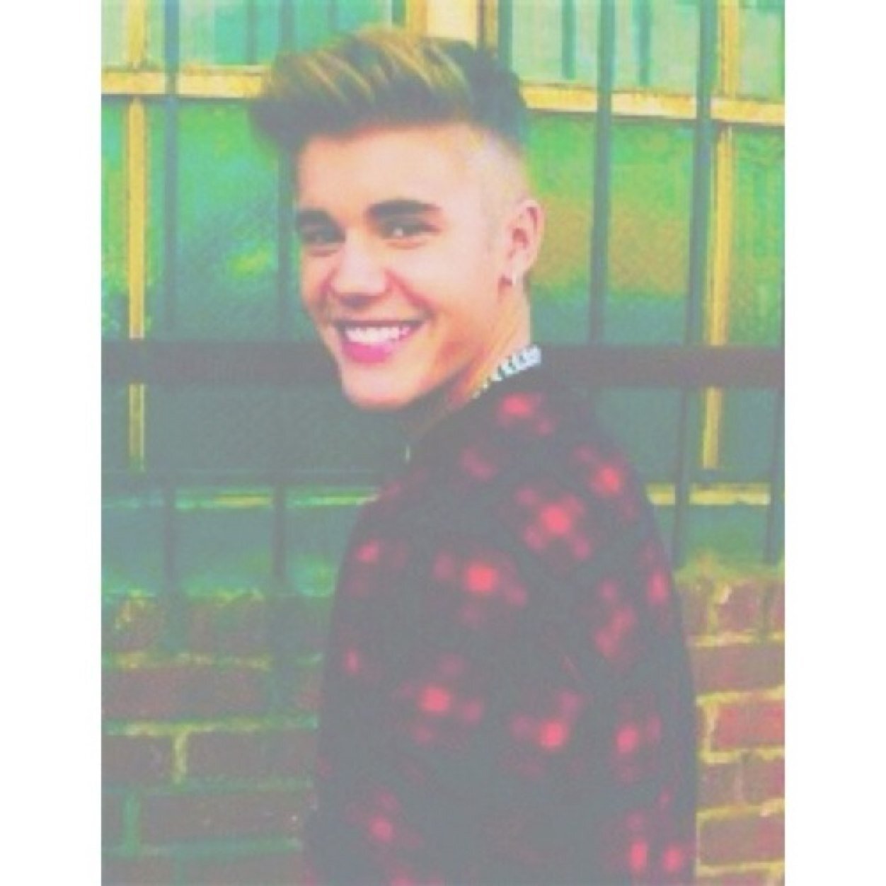 justinstwixbar's profile picture. i follow back, just ask :)