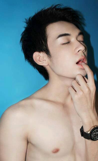 My Name is Alexander Bian Ramdhani
 Singapore,16 Februari 1898
 My Account Fb Bianpratama007@yahoo.co.id