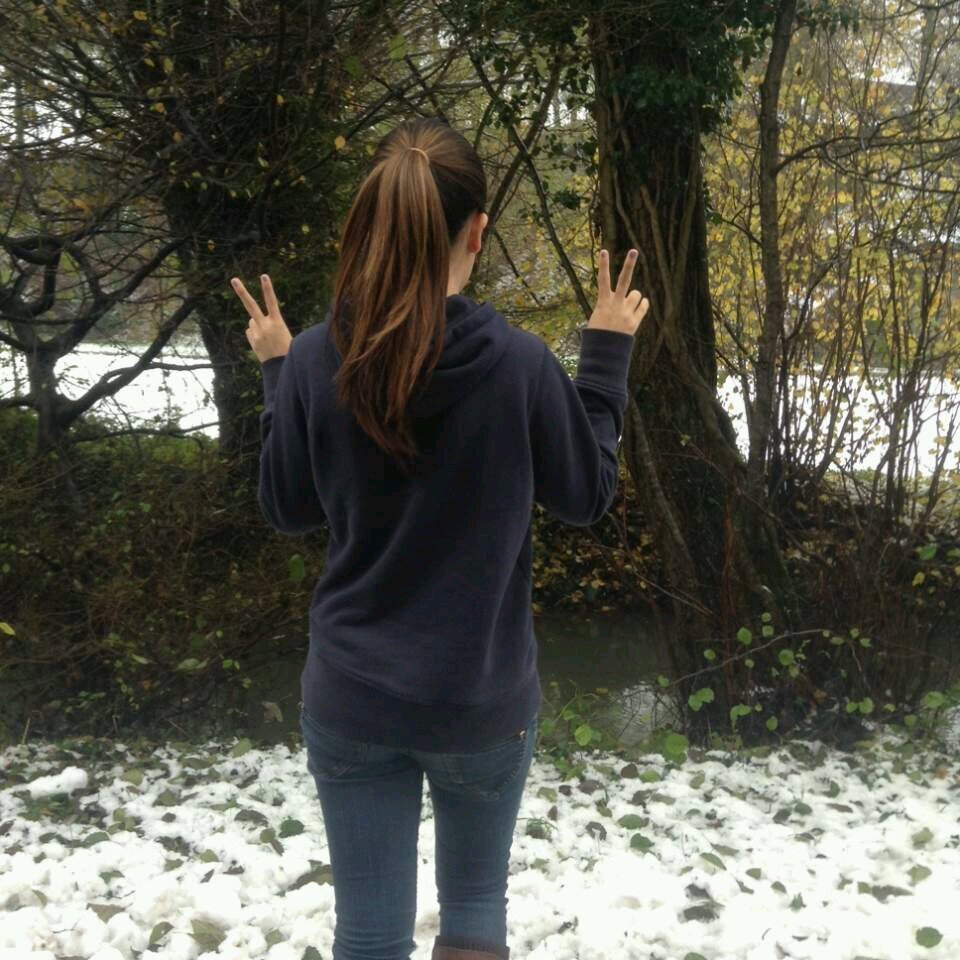 mller_rml53's profile picture. |Nathalie |12 |swiss-guatemala |follow me on instagram: __dreamer_girl__ |dancer-scout|