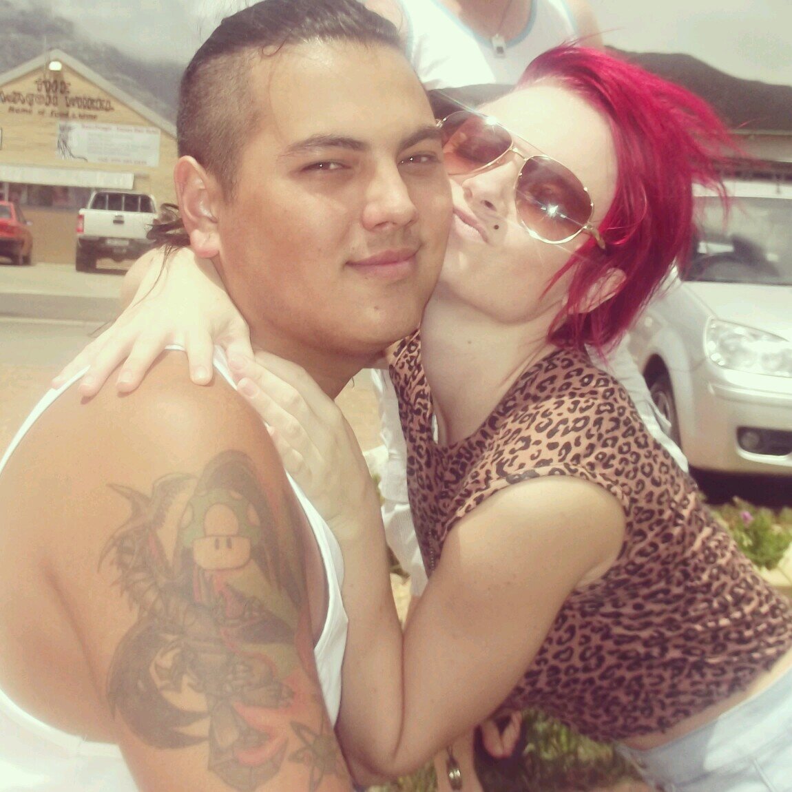 I live for love,passion and fashion :)