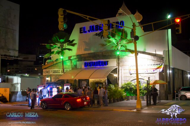 Bienvenidos Al Paradise……  “Movemos Tus Sentidos” Av, Pichincha el Rosal (Chacao) PIN 2A562CB6