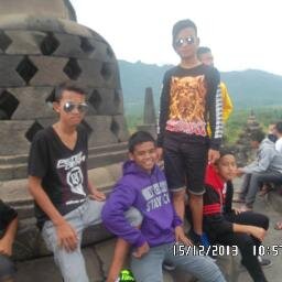 Ar_ie87's profile picture. 