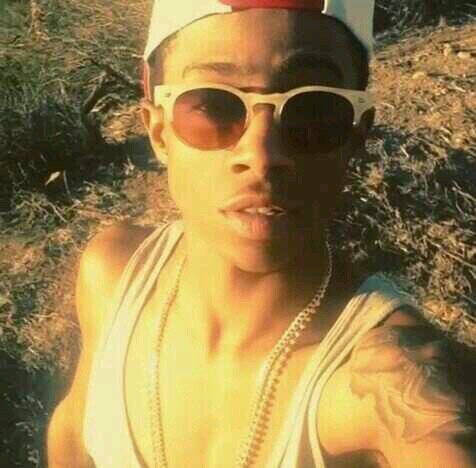 LilTwistPrivt's profile picture. single and bi