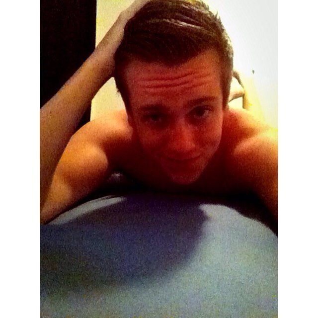 Instagram: Smile_at_them Snapchat:Rossy_boy111 
Brisbane-Queensland-Australia