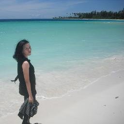 I'm just an ordinary girl,I have a lot of dream... n want to go to USA
