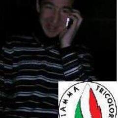 mi chiamo simone ho 37 anni è mi sto candidando per le elezioni da sindaco