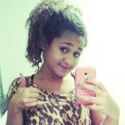 senti falta?sinto.entao poq n corre atras?poq e pra frente q se anda.*--*