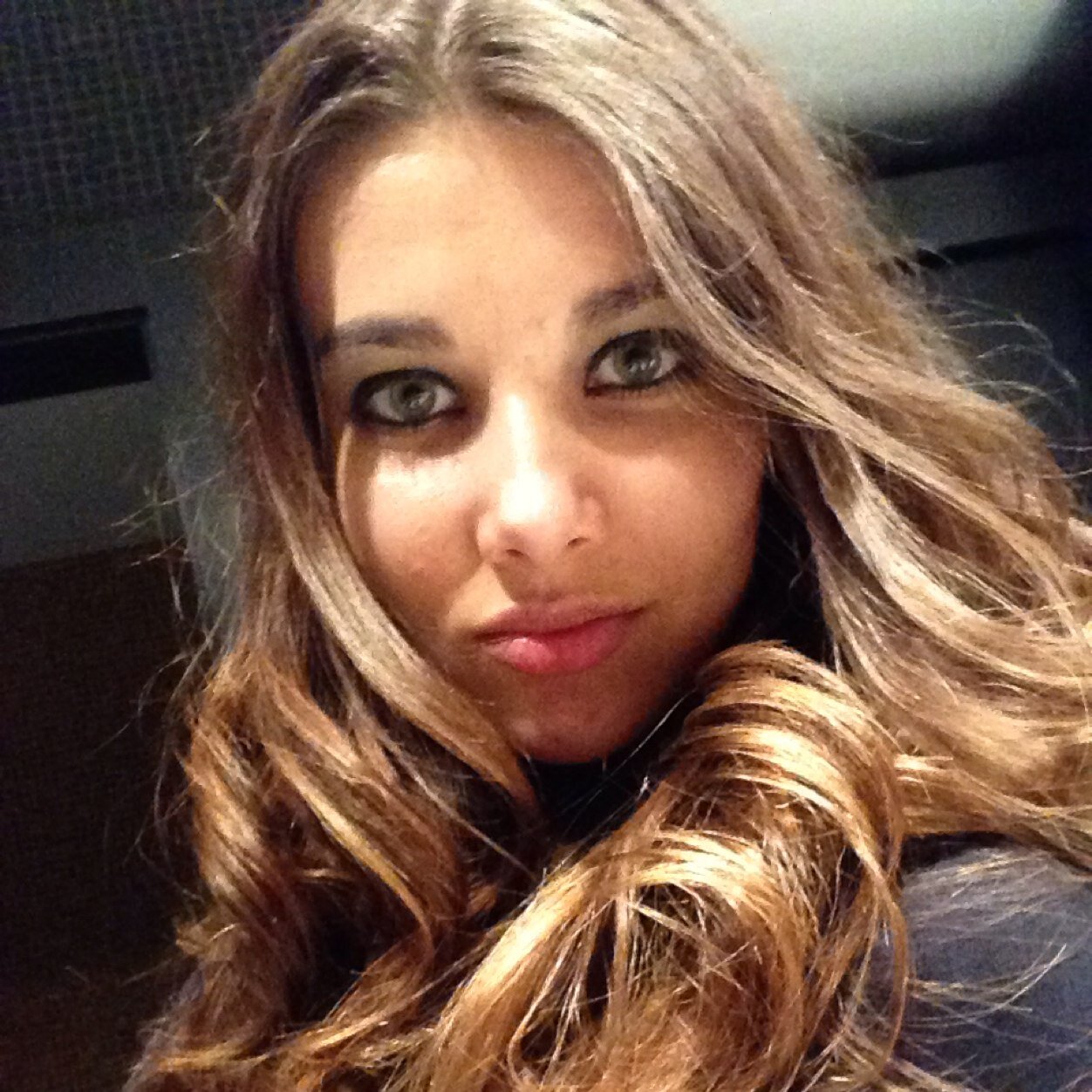 Just and ordinary girl!!