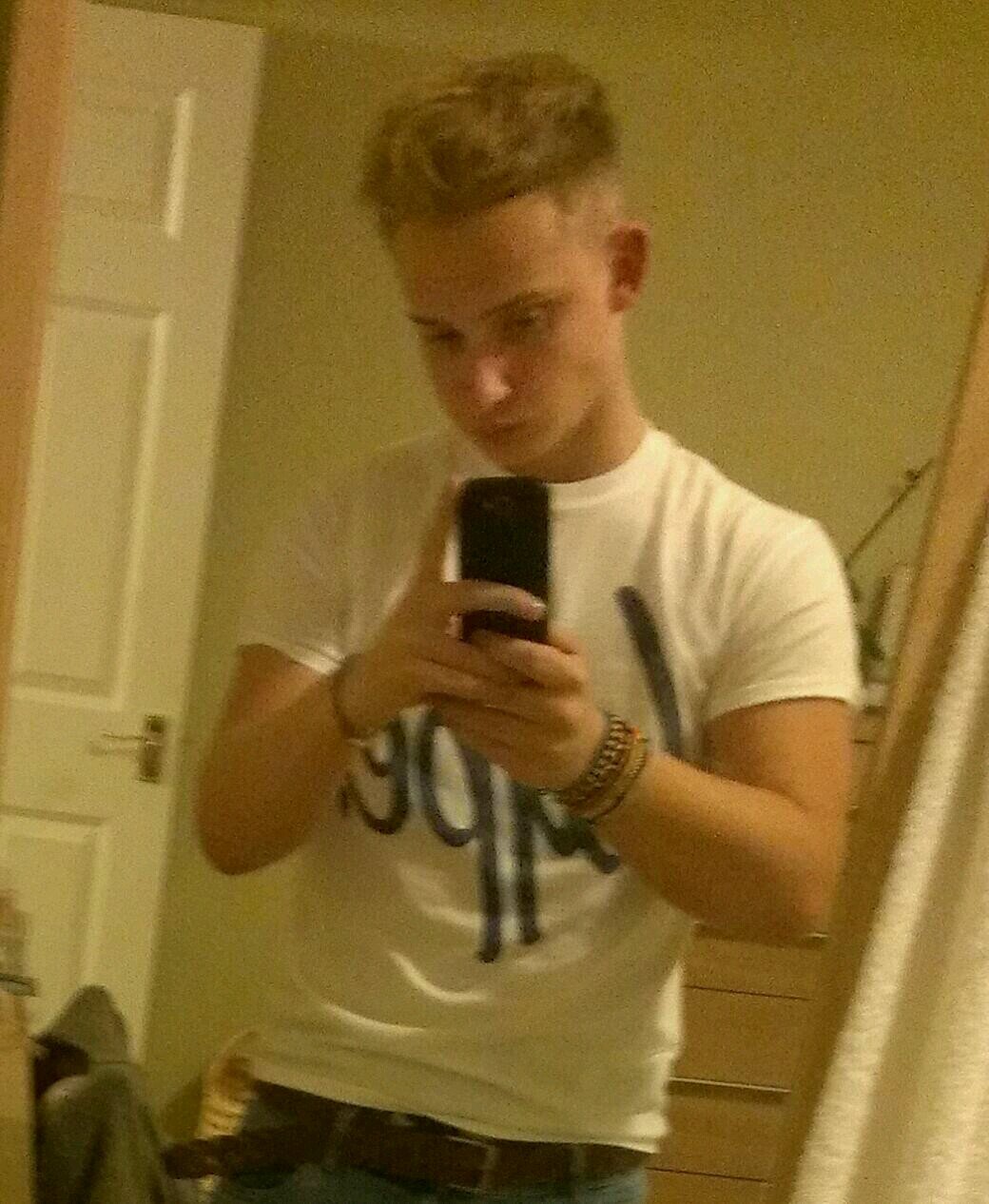 joshh_payton's profile picture. snapchat... josh-payton