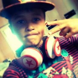 ✌✌✌✌✌✌
Eu quero                PAZ E MONEY