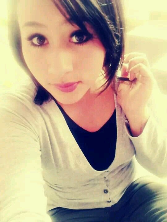 soy muy sociable y adicta alos videojuegos jiji... y soy muy feliz con MI novio 333