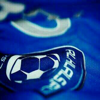 ‏‏#الهلال مطرحوو ب آلبي حسابي (( هلالي / هلاليه؟ خذوا لفه ع المفضله )) وماعندي مانع بغيرهم:)