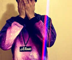 ashleybeck572's profile picture. 