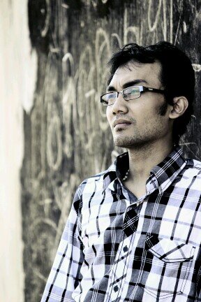 Entrepreneur • Travel buff • Passionate photographer  • Creator • Manchester United big fan • mundur selangkah,untuk maju seterusnya
