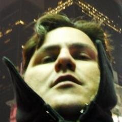 Alejandroberth's profile picture. Comentarios bizarros, destrucción constructiva y algunas recetas