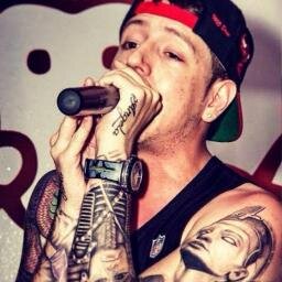 Contato p/ shows: (51)9378-0755, falar com Pablo. shows@mcdino.com.br

Brazil · http://t.co/kOZBuO5eW3