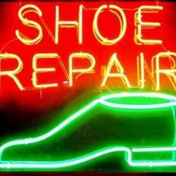 Expert shoe repair, custom made shoes, boots, belts and bags serving Weho and Beverly Hills.