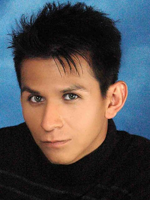 ¿Quién soy?...
Soy yo, el famoso Conde, Soy un tipazo… jajaja. Soy Temperamental, Honesto y Directo, a veces un 
tanto emocional, sarcastico  y solitario...
