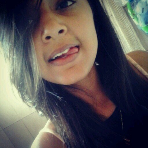 -  Se for falar mal de mim me chama, sei coisas terríveis a meu respeito  =D  

Mooor ? venk me fazer feliz  ?