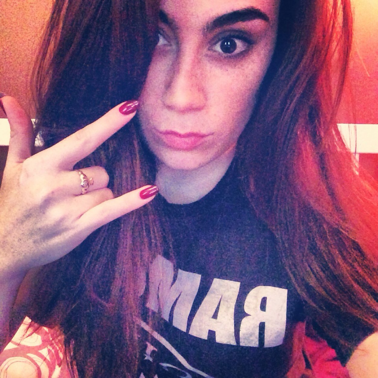 dooodsta's profile picture. go on, brush yo' shouldas off.
 ••Columbia College || CHICAGO••