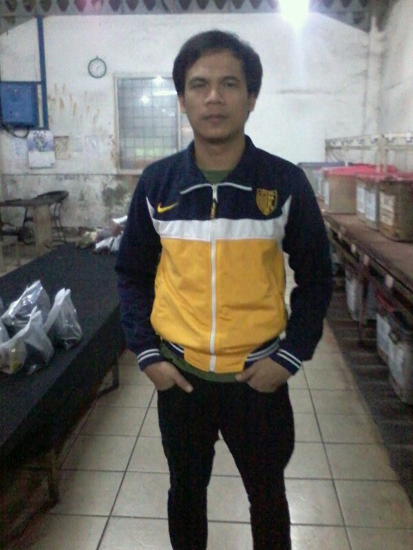 jdilah diri sendiri jgn jdi orng lainmm
