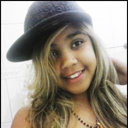 Não machuque a pessoa certa por culpa da errada.