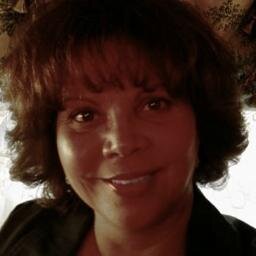 earthangel247's profile picture. AVON Independent Sales Rep/National Recruiter--  Start Your Own Business For $25-- Go to: https://t.co/aphiIlG6PY  Reference Code: lcombs