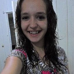 A vida não é tão boua como eu queria sem você pra me abraçar em uma noite fria ♥