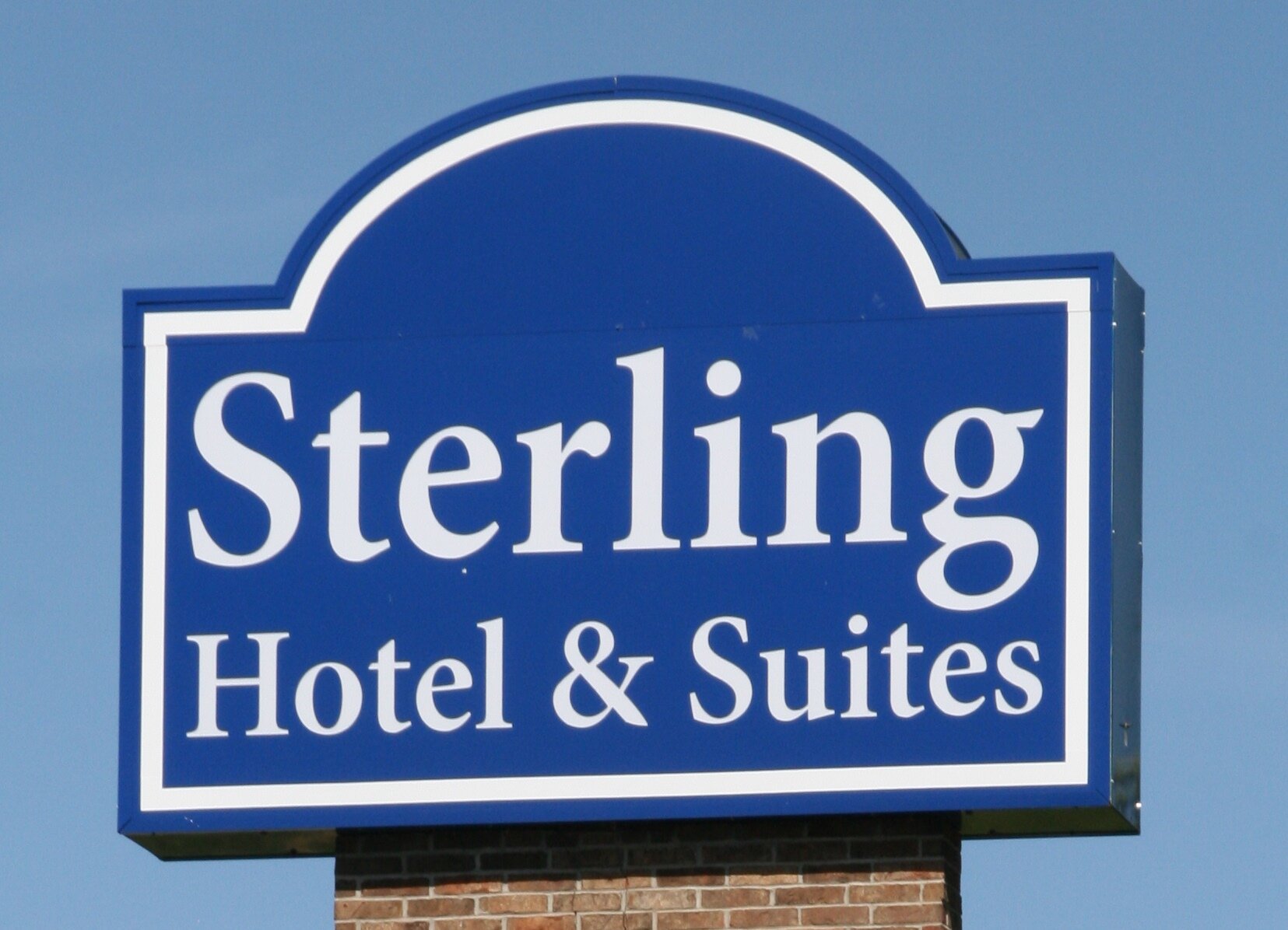 SterlingHS's profile picture. The place to be while in #DesMoines, #Iowa for nightly or extended stays! Spacious pet-friendly suites. Convenient restaurants, shopping & nightlife. #Hotel