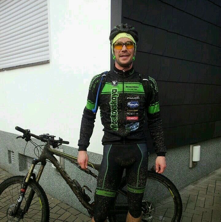 zicken0506's profile picture. 