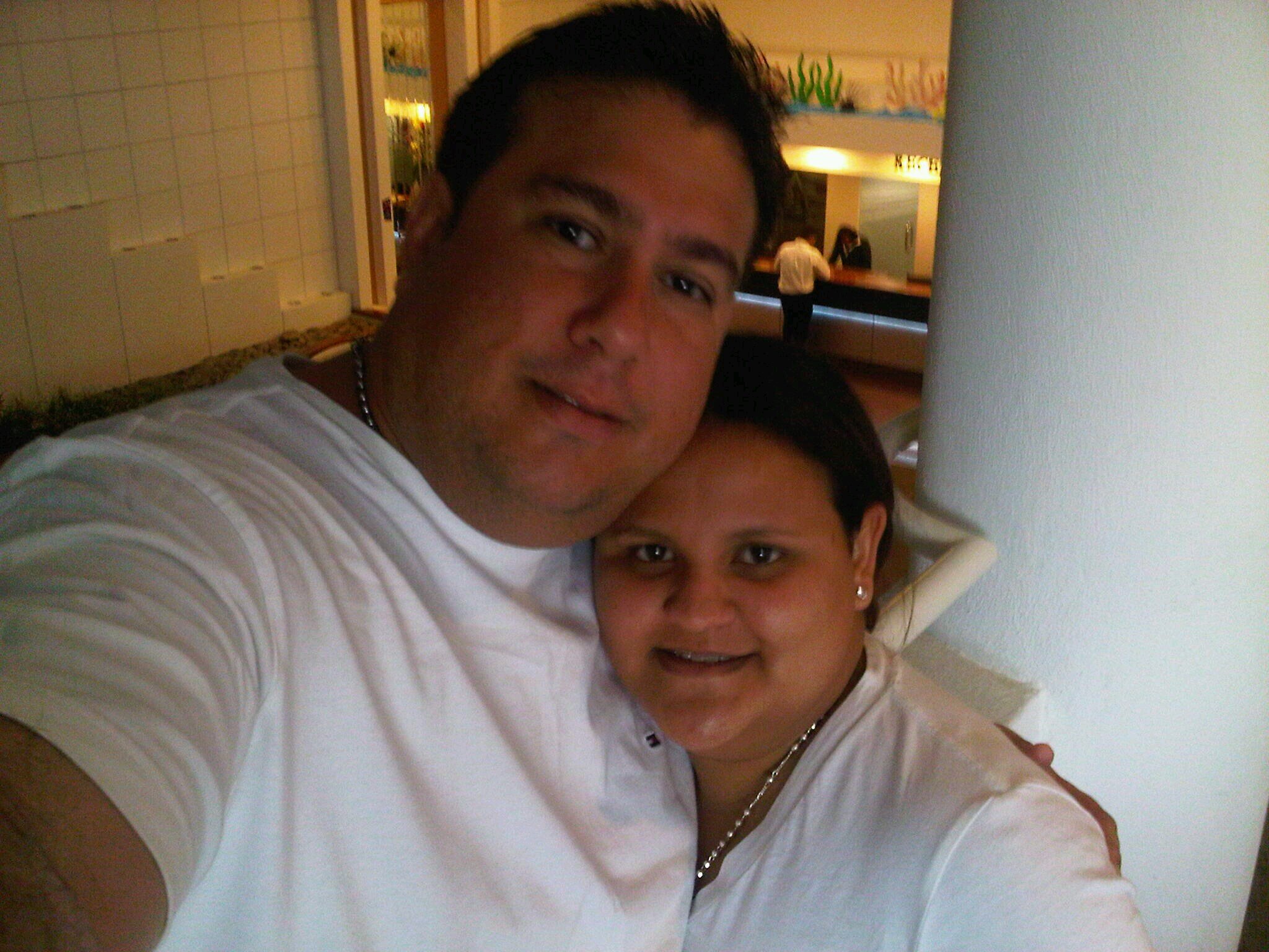 Católico ̣̣ comprometido en llevar un mensaje de fe, amor, motivación y esperanza. Administrador de/ (divinamisericordia en Instagram)