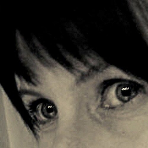 Helmiliinukka's profile picture. 