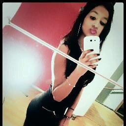 Shaniavermist's profile picture. SHANIA POERAN, 15 jaar,wordt vermist sinds 8 januari 2014 . Ze s voor het laatst gezien op school (Zpc) rond 1430 uur in omgeving rotterdam.