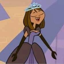 Ugh! You should know /EXACTLY/ who I am, I'm you're fabulous CIT from the dog show Total Drama! Now I have a twitter so watch out!