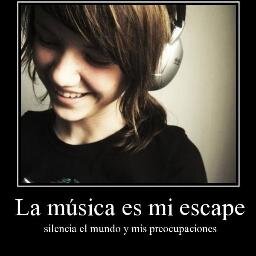 soy Belieber ,lovatic y directioner