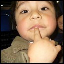 Javier Luna es un chico simple, común y silvestre perdido en la siempre acogedora, pero NO por ello menos peligrosa Madrid capital