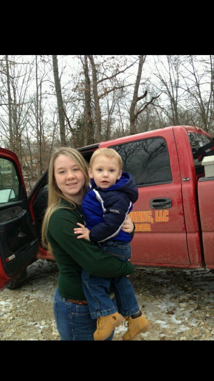 country as it comes yee yee luke bryan ♡♥♡♥♡♥♡♥♡♥ ford all the way u dont like dont follow