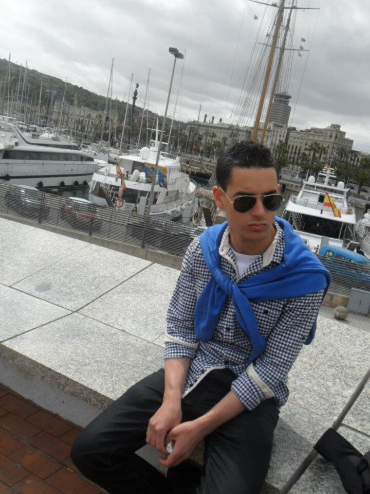 mahdimilot's profile picture. 