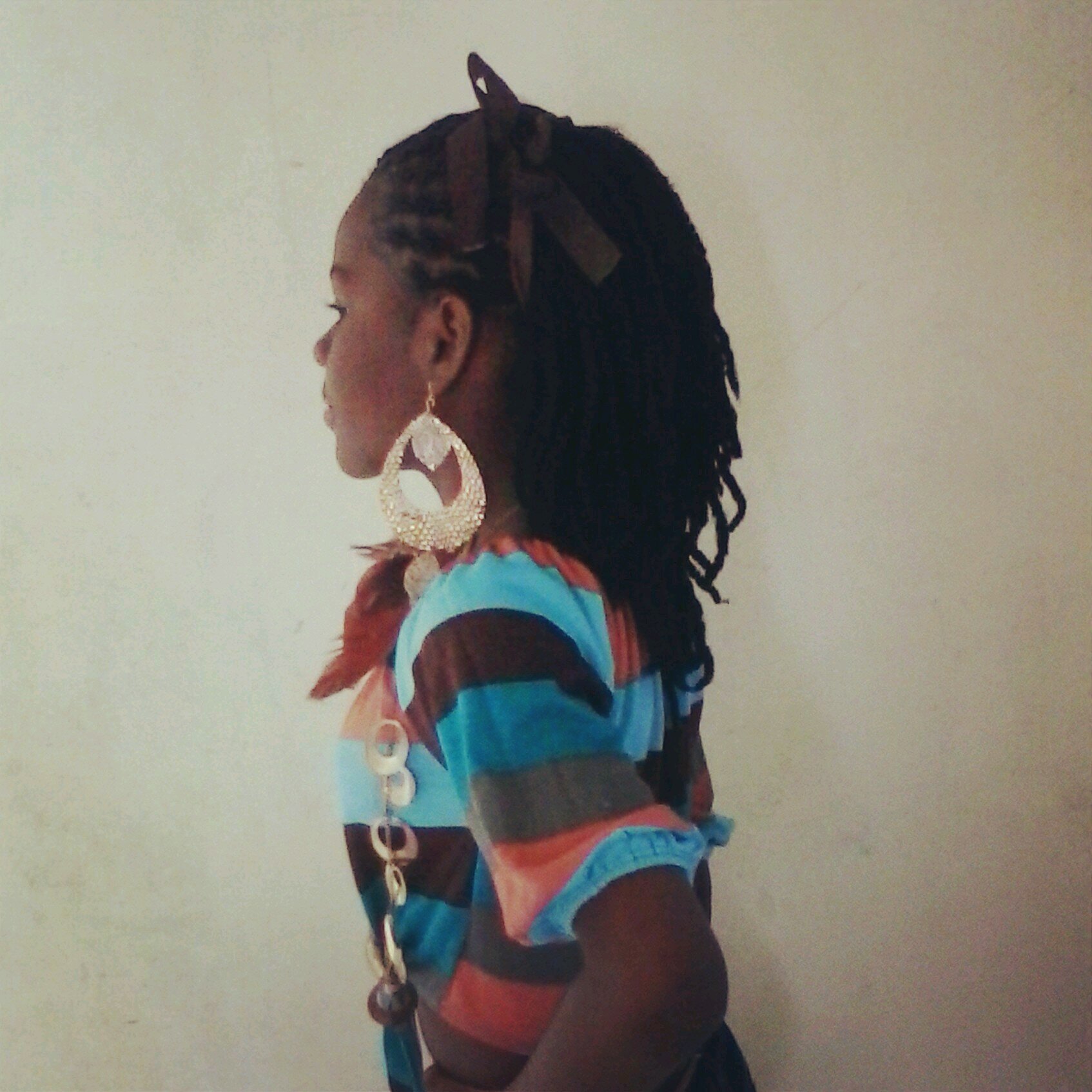 Beautiful,Loving,Caring, lots more,brave,respectful,kind, Love singing , I love myself for who I am♥and a child of god ☺★!RSS  It's YQFLY #music