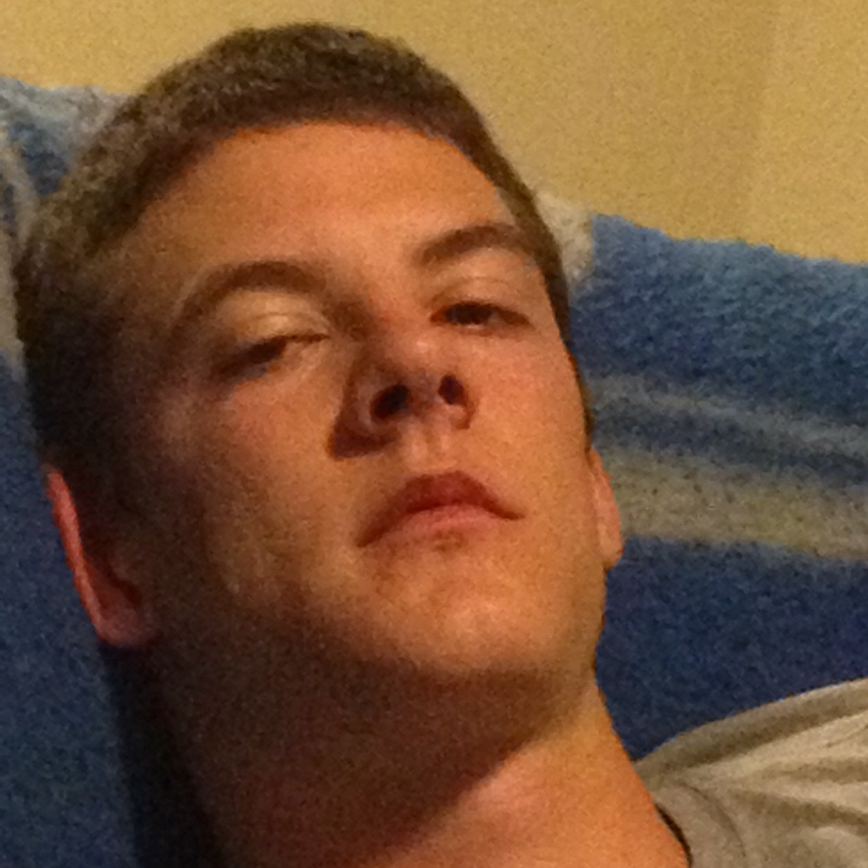 imakenosense69's profile picture. WWU c/o 18'