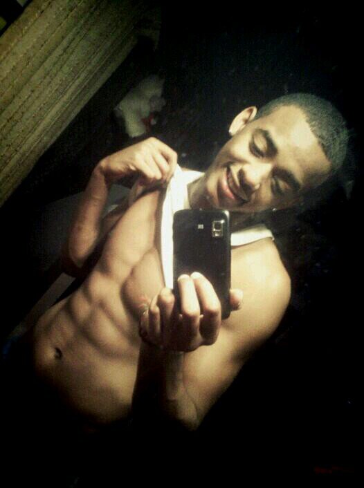 ig/kik: @theysay_fresco, living with angles sleeping with demons. fwm, everydays #4:20!!