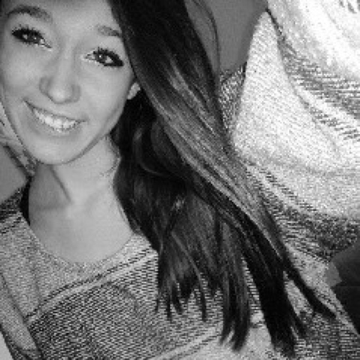 Hey There Delilah What's It Like In New York City I'm A Thousand Miles Away But Tonight You Look So Pretty